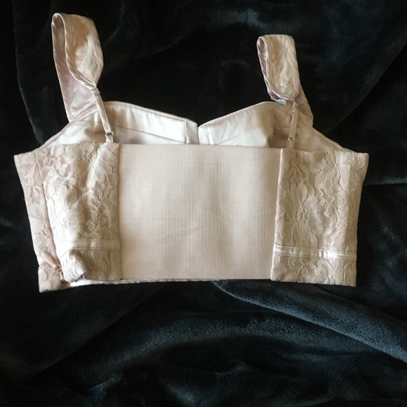 Silk Bebe crop top - Picture 2 of 2
