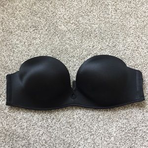 Victoria's Secret "bombshell" strapless bra 34c