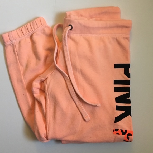 VS PINK Sweatpants (: