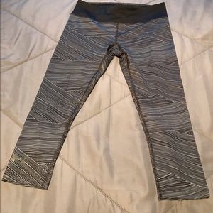 Under Armour Black printed Capris