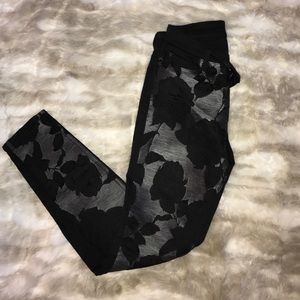 FLASH SALE Floral Skinny Jeans