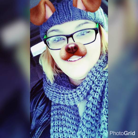 Meet your Posher, Jael - Picture 1 of 1