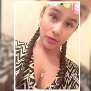 Meet your Posher, Yasmin