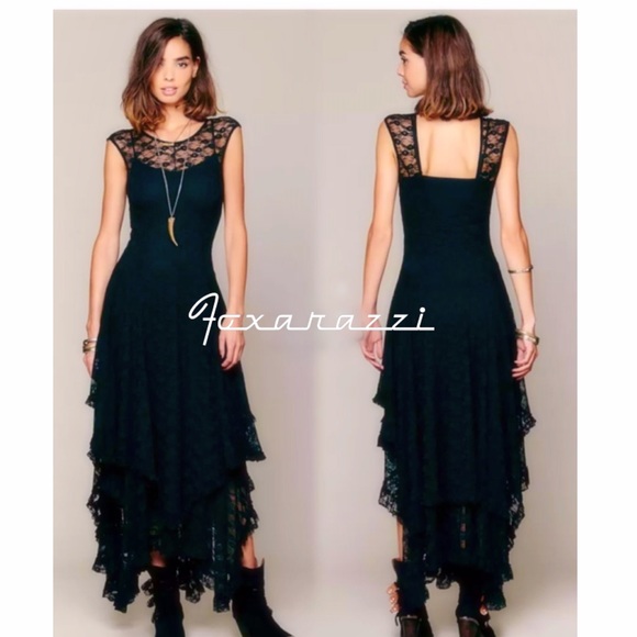 Dresses & Skirts - • Gorgeous Gypsy Lace Boho Dress in Black •