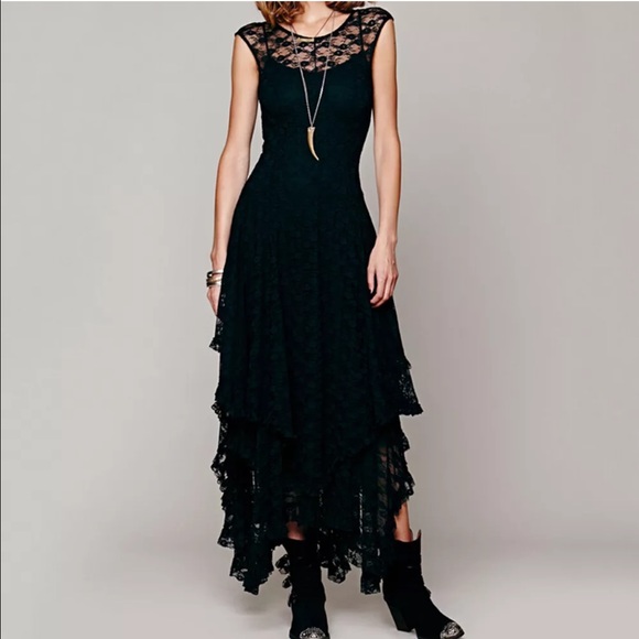 • Gorgeous Gypsy Lace Boho Dress in Black • - Picture 2 of 7