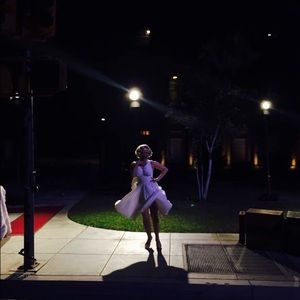 Meet your Posher, Suk