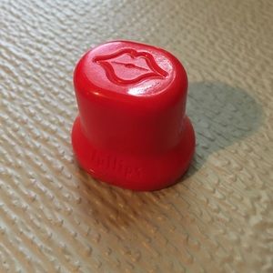 Fullips lips enhancer