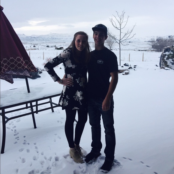 Meet your Posher, Julia - Picture 1 of 1