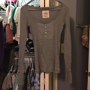 Grey Hollister shirt