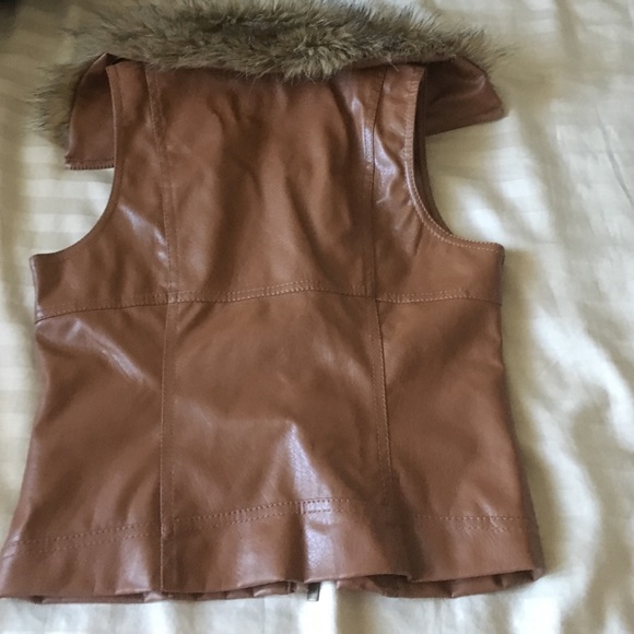 Faux vest - Picture 2 of 2