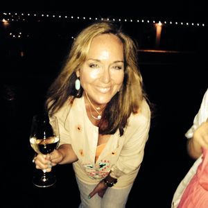 Meet your Posher, Polly