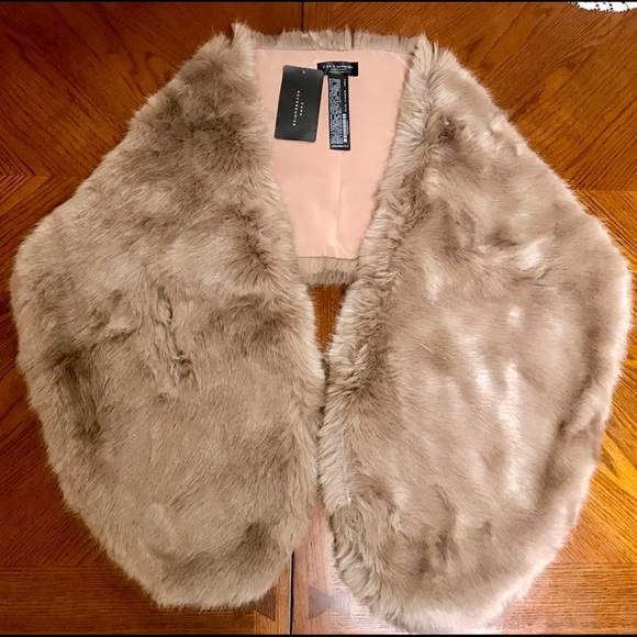 ZARA FAUX FUR STOLE/SCARF New w/ tags