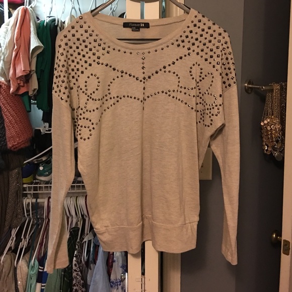 ❤️SALE❤️ MUST GO Forever 21 sweater