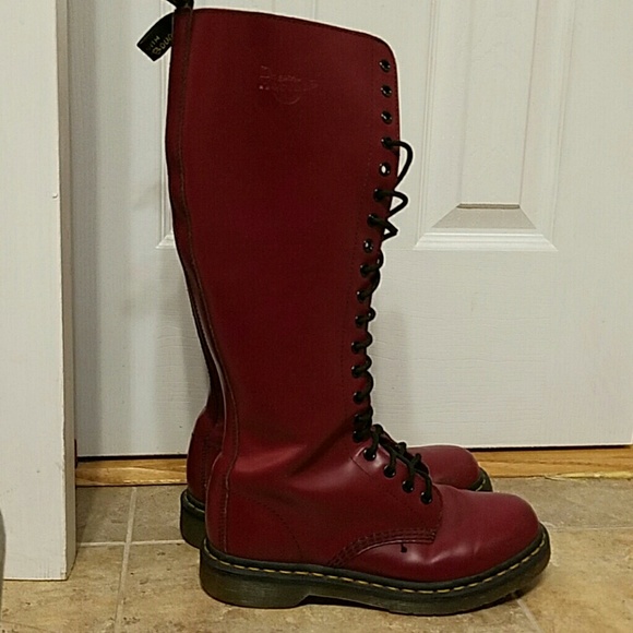 Knee-high Combat Boot