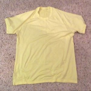 Lululemon short sleeve