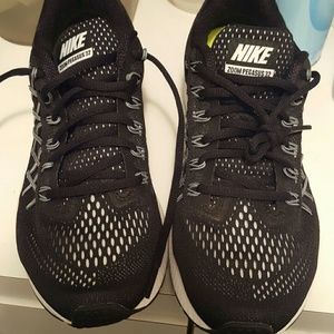 Nike ZOOM PEGASUS 32