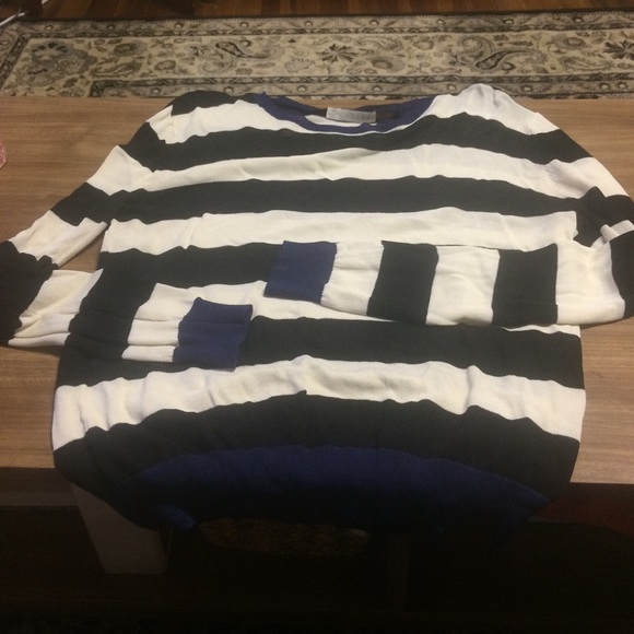 Black and white strip top with navy accent