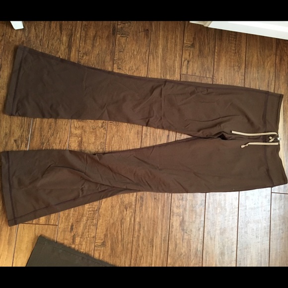 Lululemon Yoga Pants