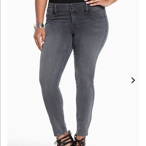 Torrid pewter grey jegging