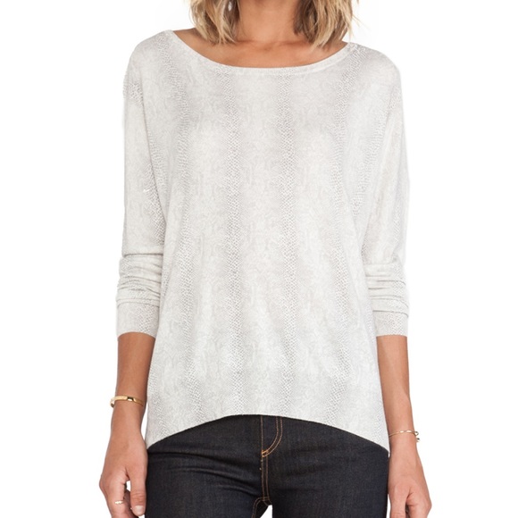 JOIE Emari E sweater. XS. Cream color .Like new