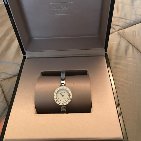 Authentic Bvlgari B zero 1 watch with original box - Picture 7 of 9