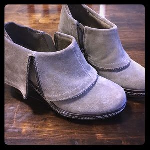 Dr. Scholls Foldover Wedges