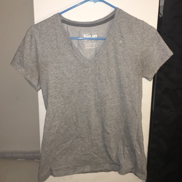 Grey v neck - Picture 1 of 2