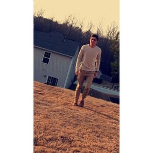 Meet your Posher, Esteban