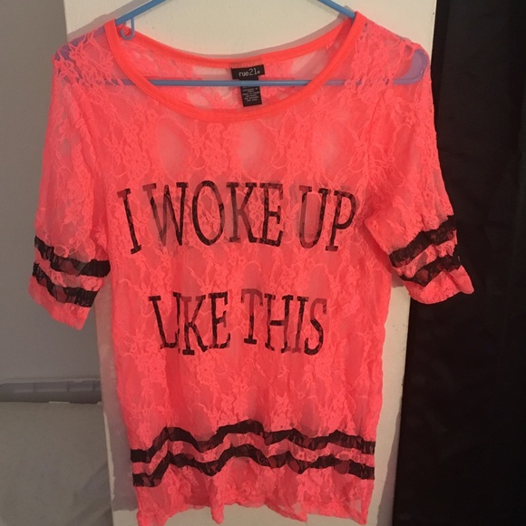 Lace Tee - Picture 1 of 2