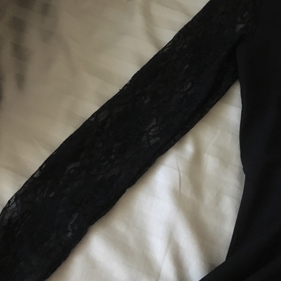 Black peplum blouse - Picture 4 of 4