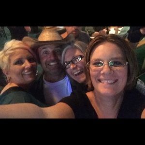 Meet your Posher, Vicki