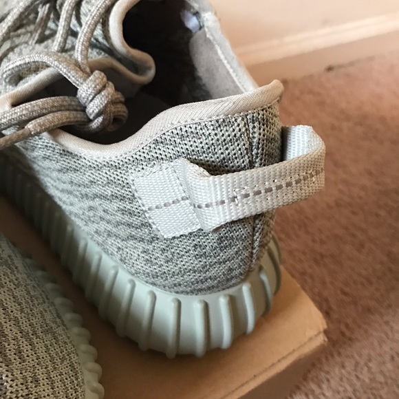 Yeezy Boost 350 main image 4