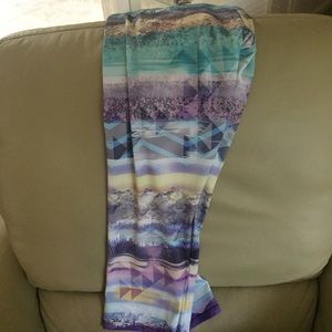 Onzie Cropped athletic legging