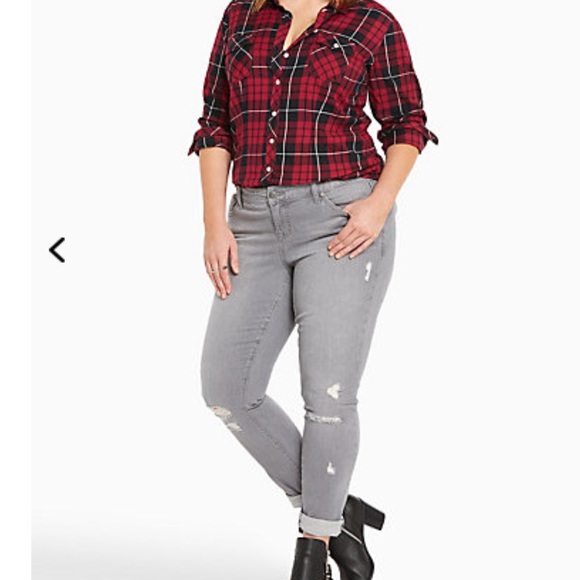 Torrid distressed Skinny grey Jean