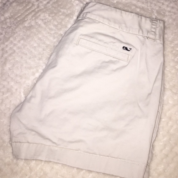 Vineyard Vines White Khaki Shorts