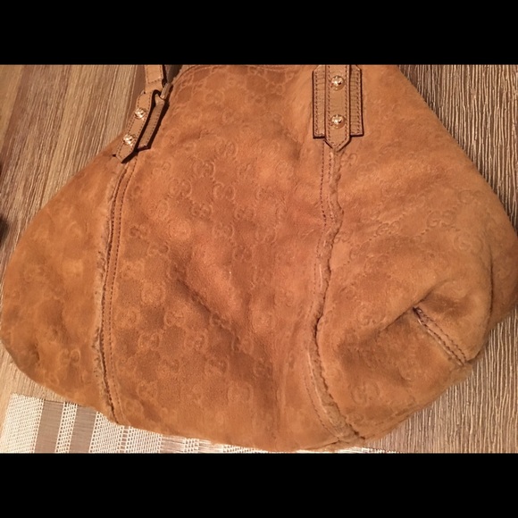 Used Gucci light brown logo G suede bag - Picture 2 of 4
