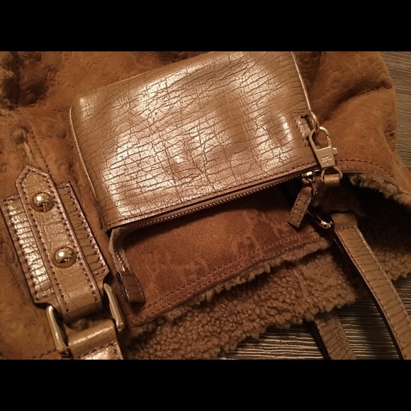Used Gucci light brown logo G suede bag - Picture 3 of 4