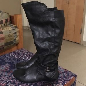 Size 10 Wide Calf Fergalicious By:Fergie Boots