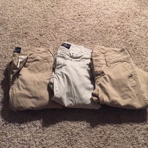 American eagle khaki pants