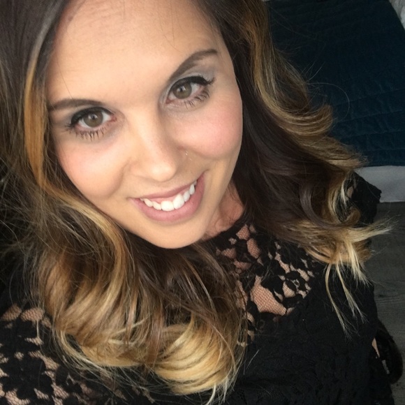 Meet Your Posher, Kelly - Picture 7 of 7