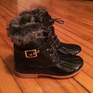 Black Waterproof Duck Boots