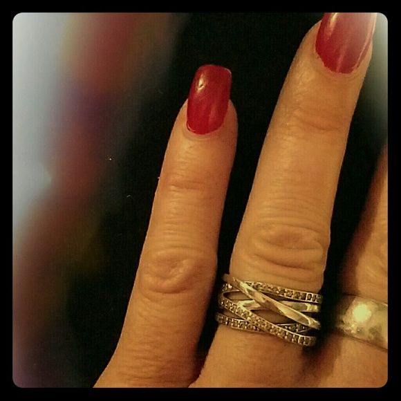 Accessories - SALE!! Silver Entwined band ring with czs