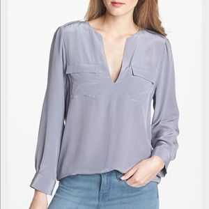 NWOT JOIE 100% silk Marlo blouse. XS platinum.