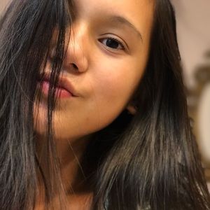 Meet your Posher, Quinn