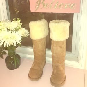 Over the knee chestnut Uggs (WORN ONCE)