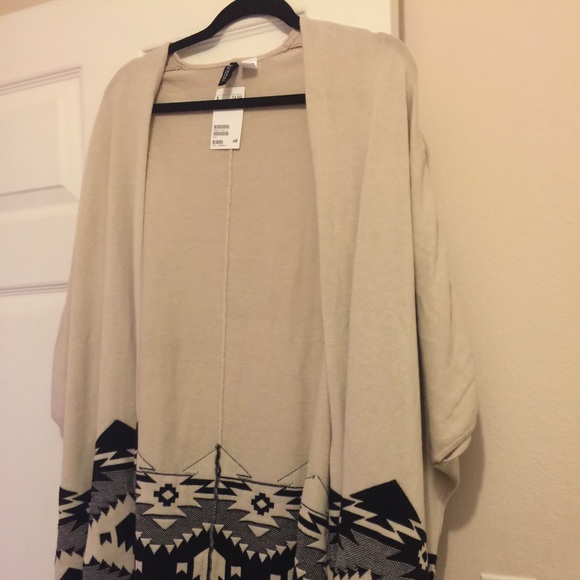 NWT H&M DIVIDED OVERSIZED DRAPE CARDIGAN