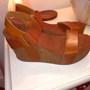 Tan Wedges