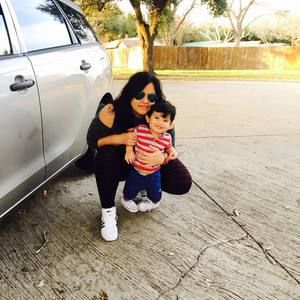 Meet your Posher, Elizabeth