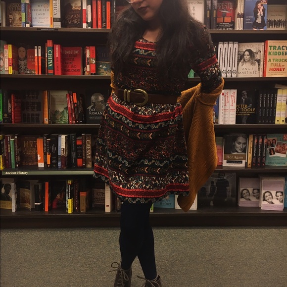 Intricate patterned dress ⚜️