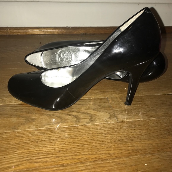 Jessica Simpson Mary Jane heels